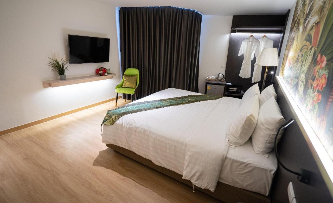 Pannarai Hotel Bangkok-Rangnam Eksteriør billede