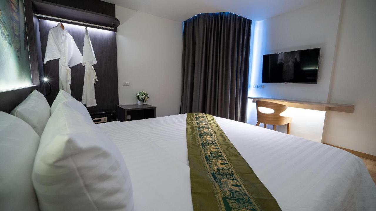 Pannarai Hotel Bangkok-Rangnam Eksteriør billede